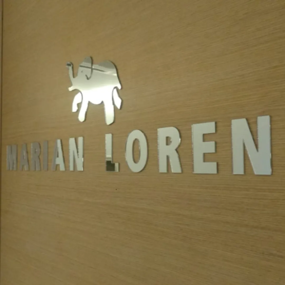 PLACAS Y CORPOREOS ACRILICOS